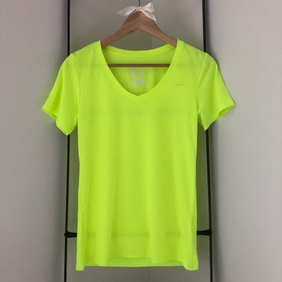 nike athletic cut dri fit tee